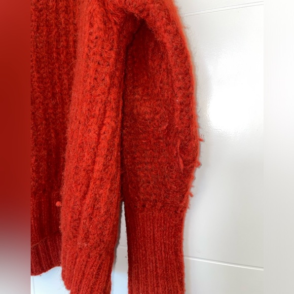 Wilfred Erica Sweater - Picture 2 of 3